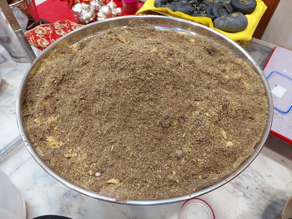Prepared Divya Dhoop powder